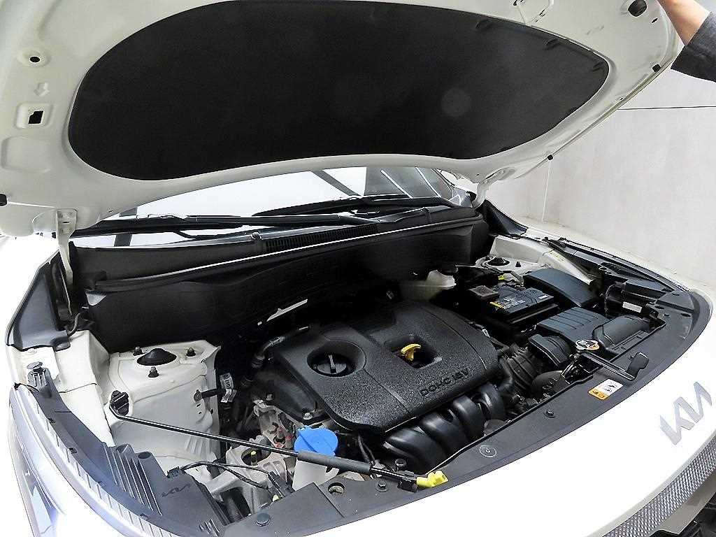 KIA Seltos 2023 Blanco - Importación desde Corea - HF Imports Iquique - Foto 19