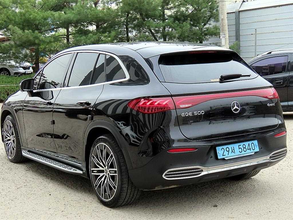 Mercedes Benz EQE - Vista 3