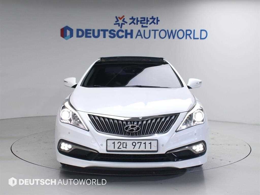 HYUNDAI Grandeur - Vista 3