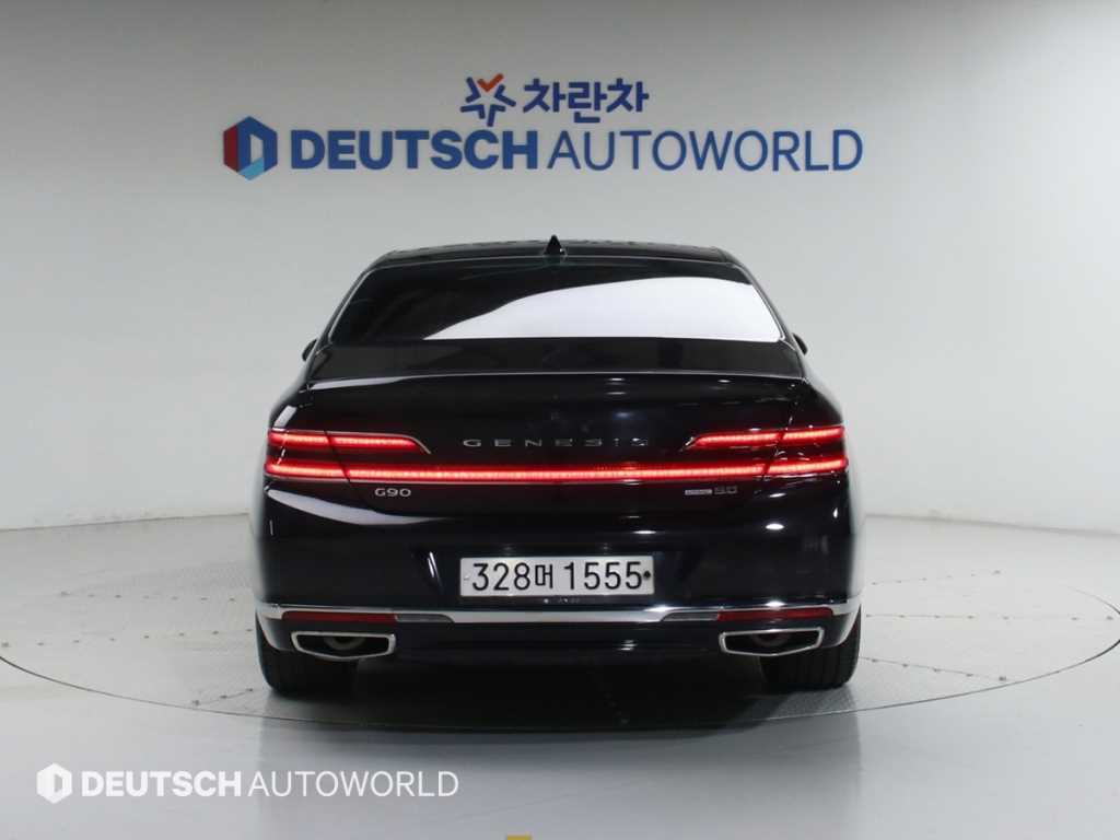 Genesis G90 - Vista 4