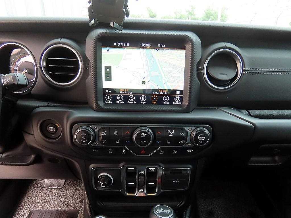 Jeep Wrangler - Vista 2