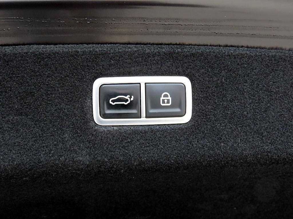Genesis G90 2023 Negro - Importación desde Corea - HF Imports Iquique - Foto 16