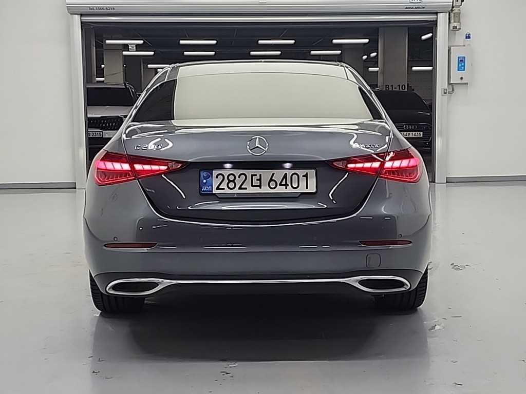Mercedes Benz C Class - Vista 3