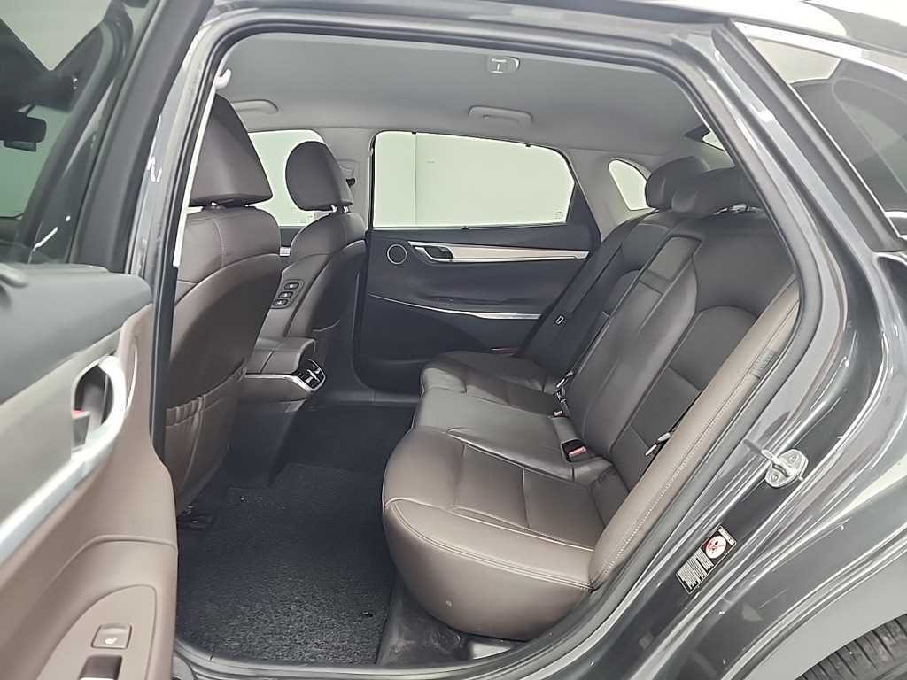 HYUNDAI Grandeur - Vista 12