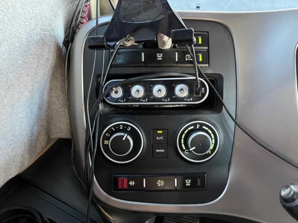 medium and large bus Medium-sized Hyundai Bus 2015 Blanco - Importación desde Corea - HF Imports Iquique - Foto 14