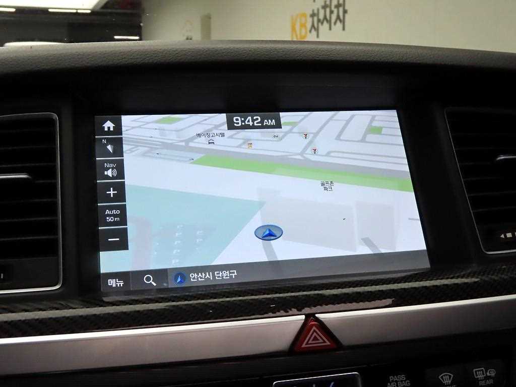 Genesis G80 - Vista 8