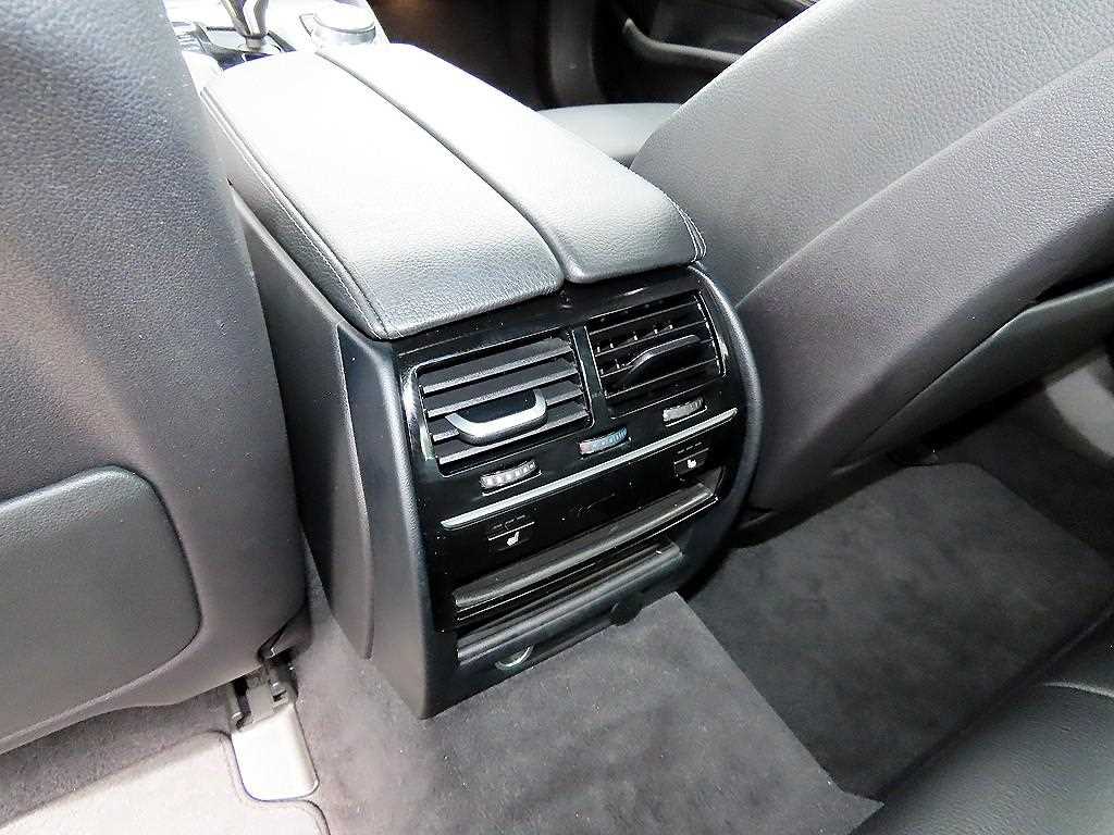 BMW 5 Series 2018 Gris - Importación desde Corea - HF Imports Iquique - Foto 16