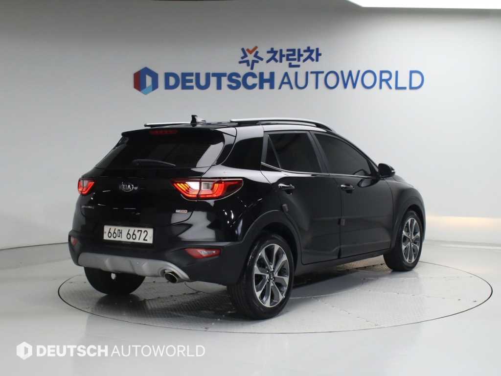 KIA Stonic - Vista 2