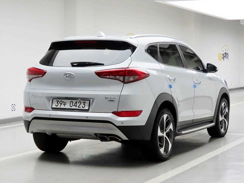 HYUNDAI Tucson - Vista 4