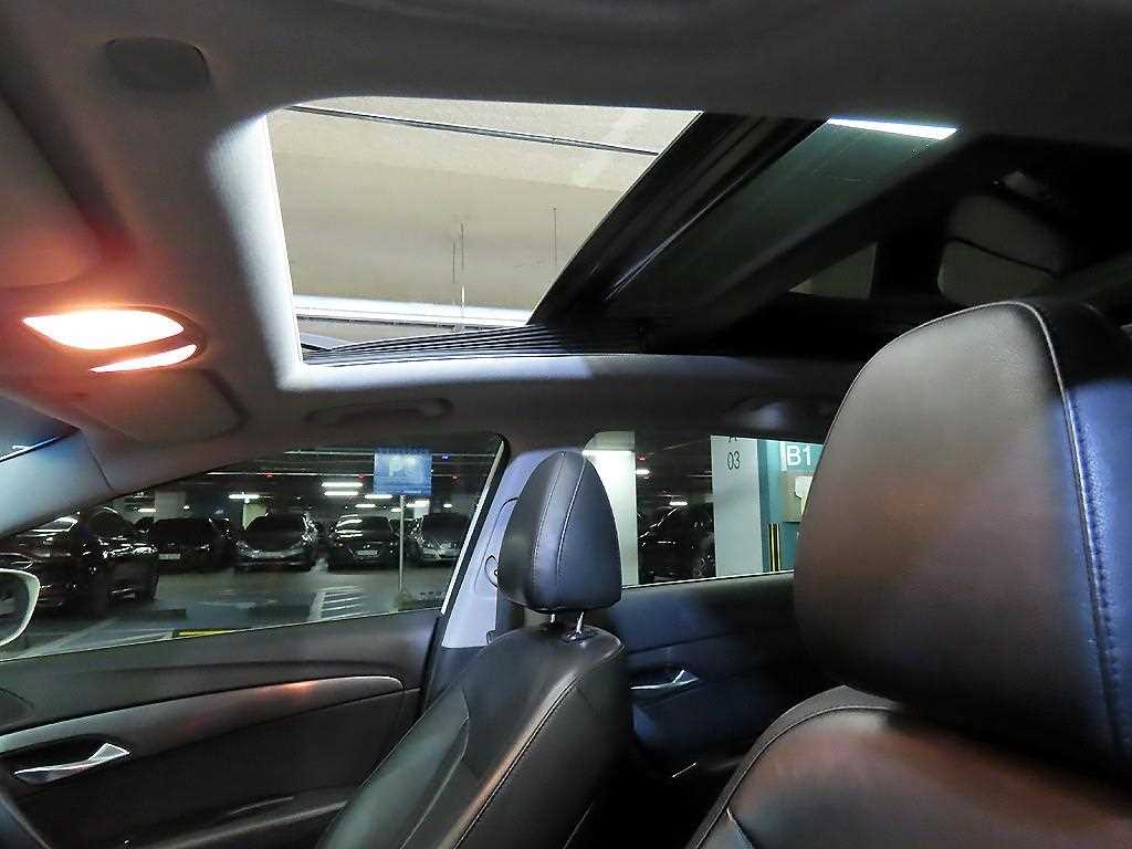 HYUNDAI i40 2012 Blanco - Importación desde Corea - HF Imports Iquique - Foto 16