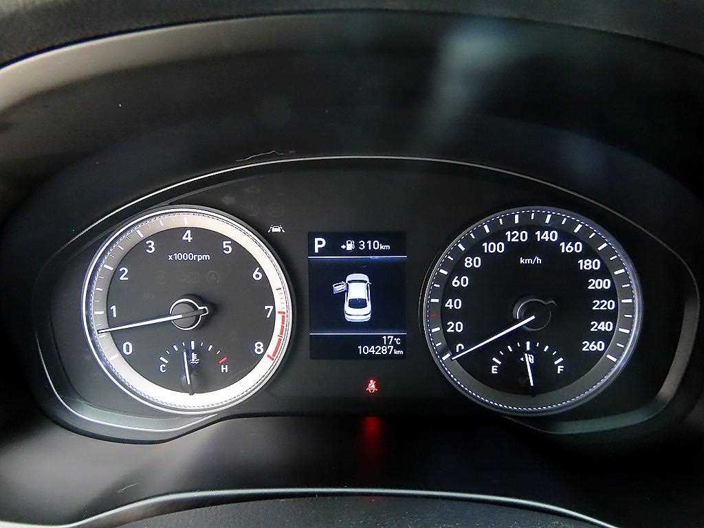 HYUNDAI Grandeur - Vista 9