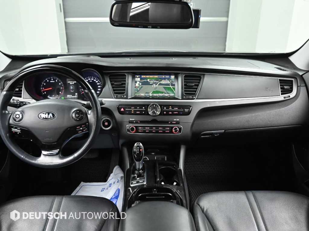 KIA K9 - Vista 7