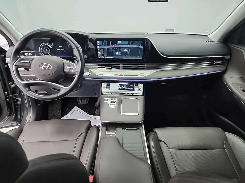 HYUNDAI Grandeur - Vista 7