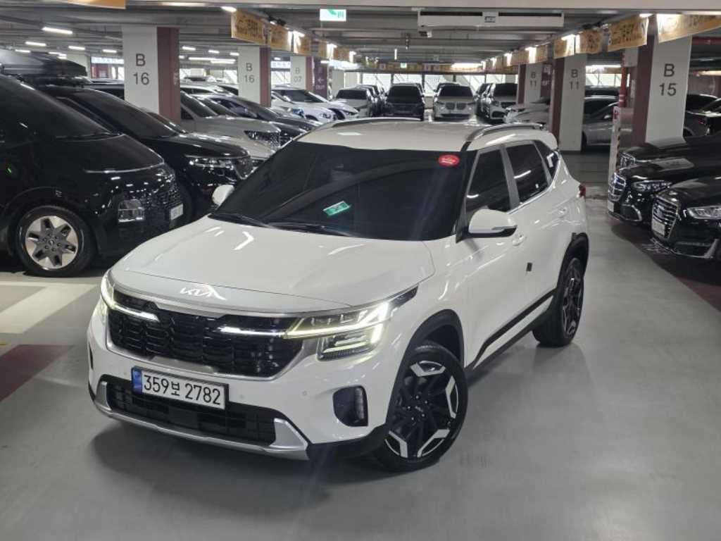 KIA Seltos - Vista 2