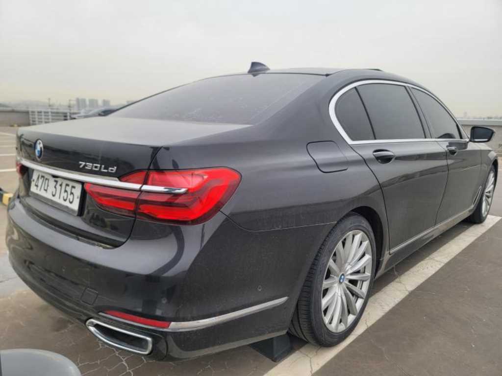 BMW 7 Series - Vista 6
