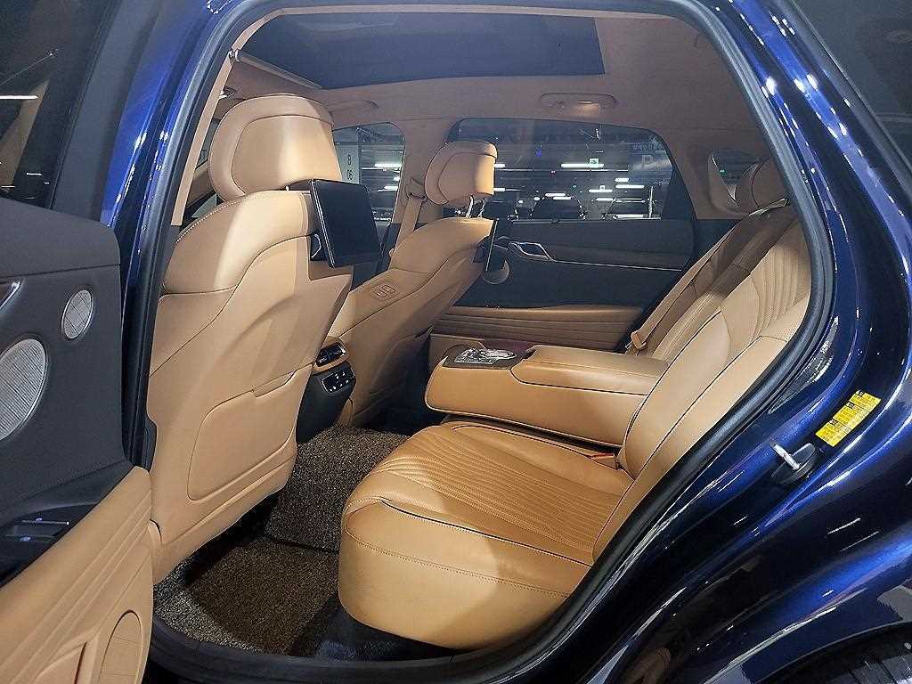 Genesis G80 - Vista 8