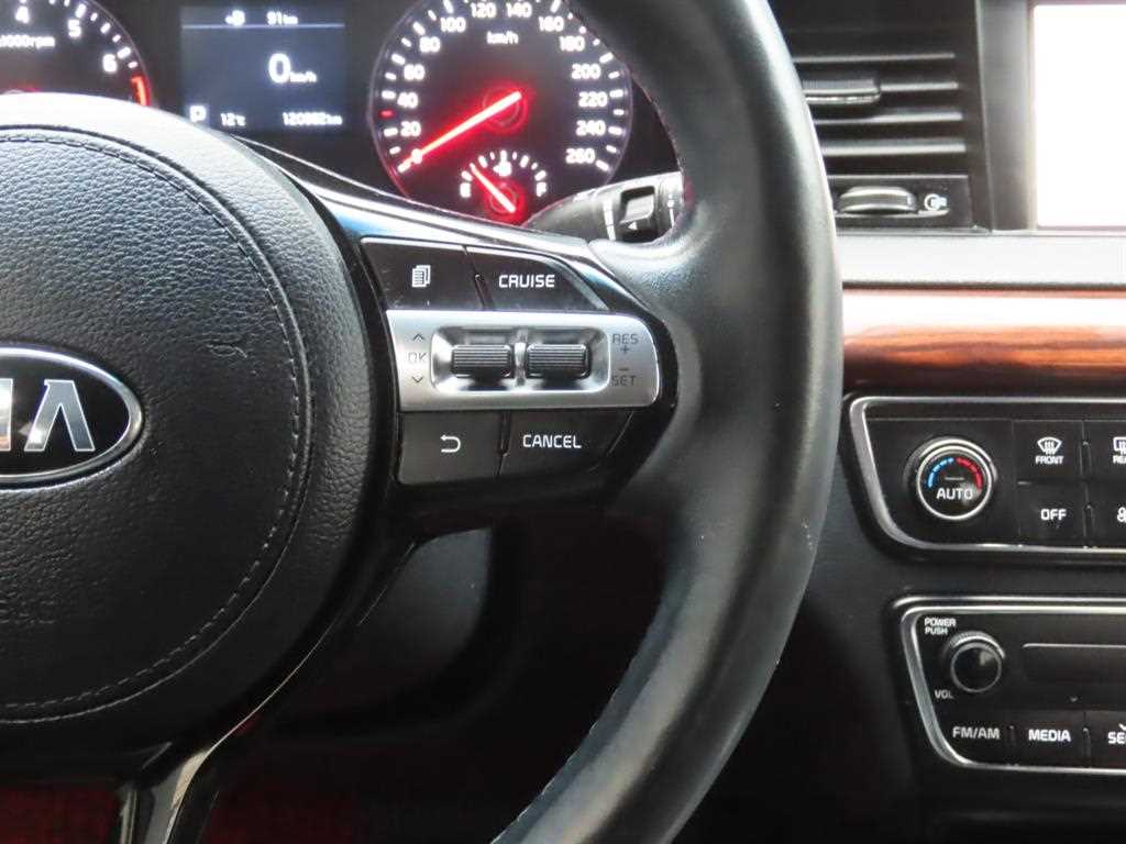 KIA K7 - Vista 12