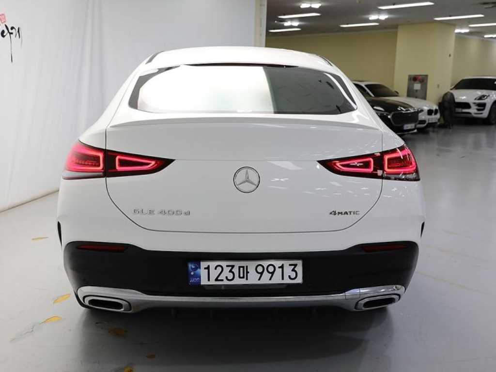 Mercedes Benz GLE Class - Vista 5