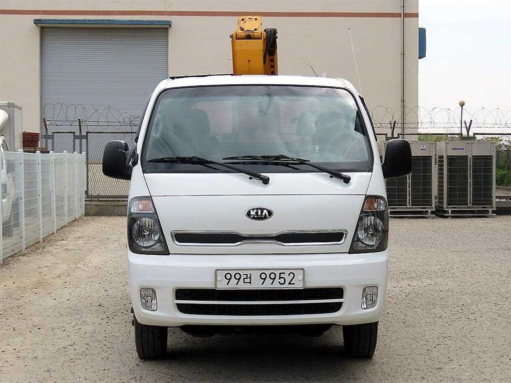 Small Truck Complaint (rip-off) 2015 Blanco - Importación desde Corea - HF Imports Iquique - Foto 1