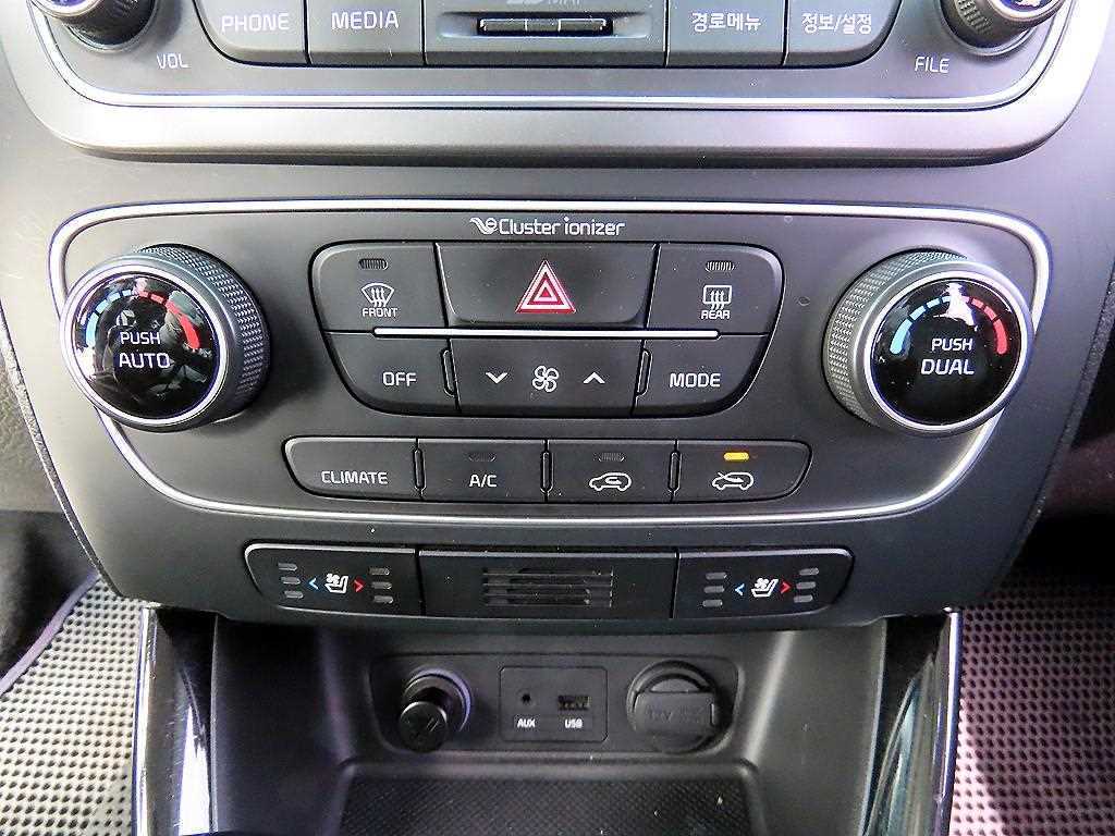KIA Sorento 2014 Gris - Importación desde Corea - HF Imports Iquique - Foto 13