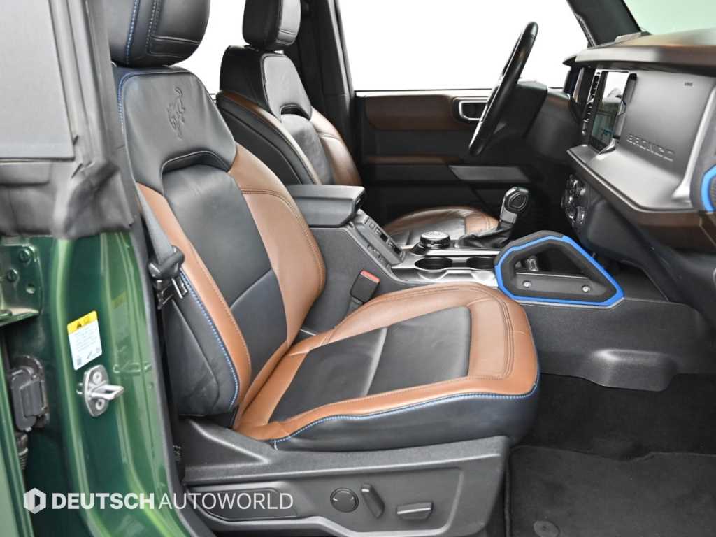 Ford Bronco - Vista 10