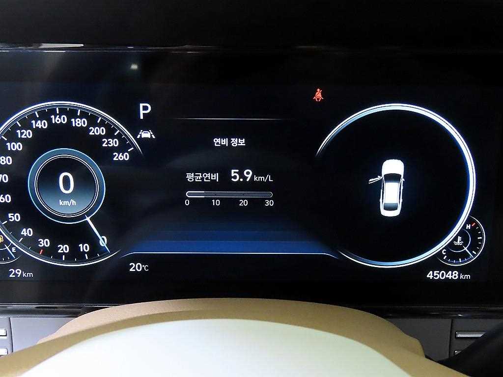 HYUNDAI Grandeur - Vista 10
