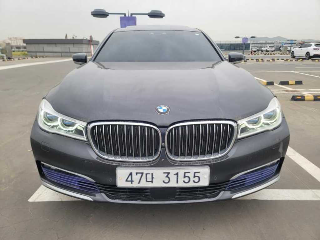 BMW 7 Series 2016 Gris - Importación desde Corea - HF Imports Iquique - Foto 1