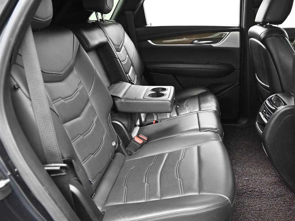 Cadillac XT5 - Vista 12