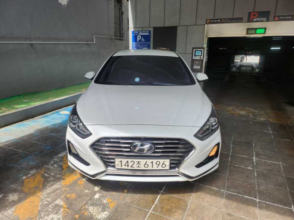HYUNDAI Sonata 2018 Blanco - Importación desde Corea - HF Imports Iquique - Foto 1