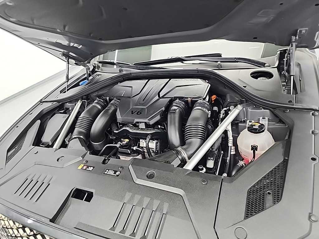 Genesis GV70 - Vista 5