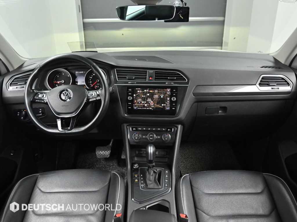 Volkswagen Tiguan - Vista 7