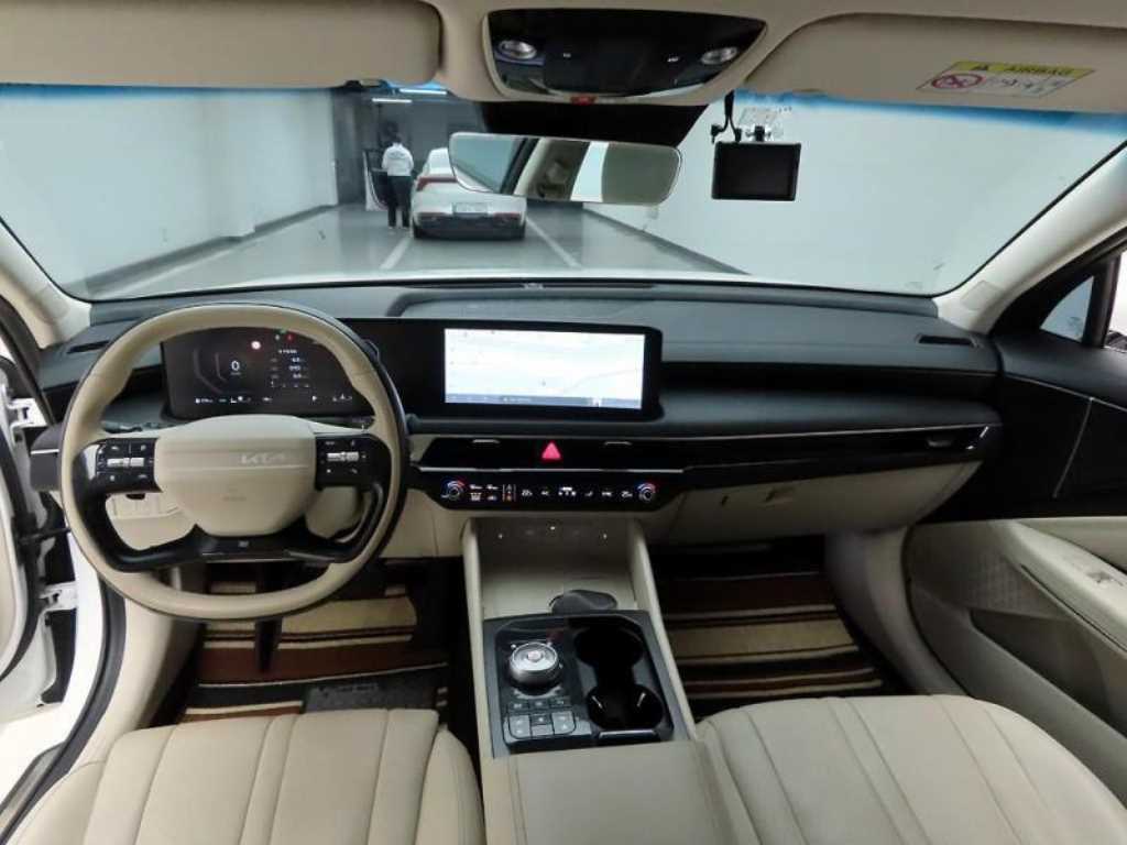 KIA K8 - Vista 6