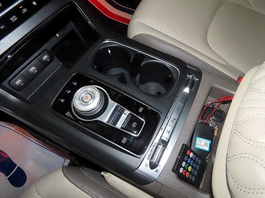 KIA Carnival 2021 Gris - Importación desde Corea - HF Imports Iquique - Foto 13