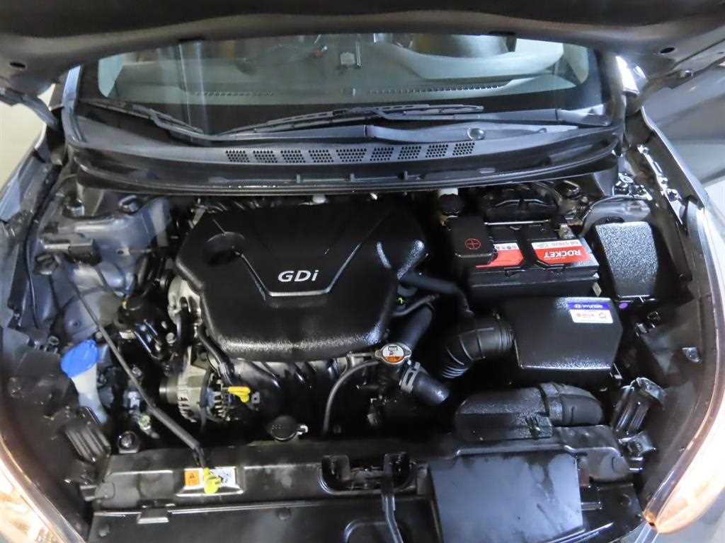 HYUNDAI Avante 2016 Gris - Importación desde Corea - HF Imports Iquique - Foto 19