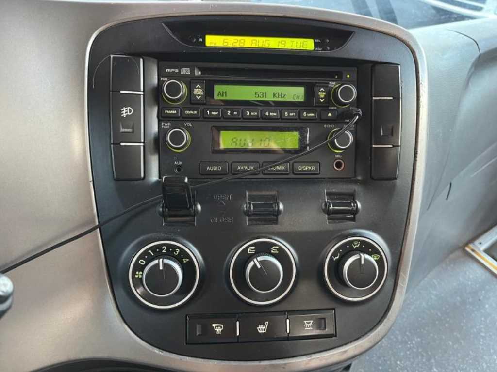 medium and large bus Medium-sized Hyundai Bus 2015 Blanco - Importación desde Corea - HF Imports Iquique - Foto 13