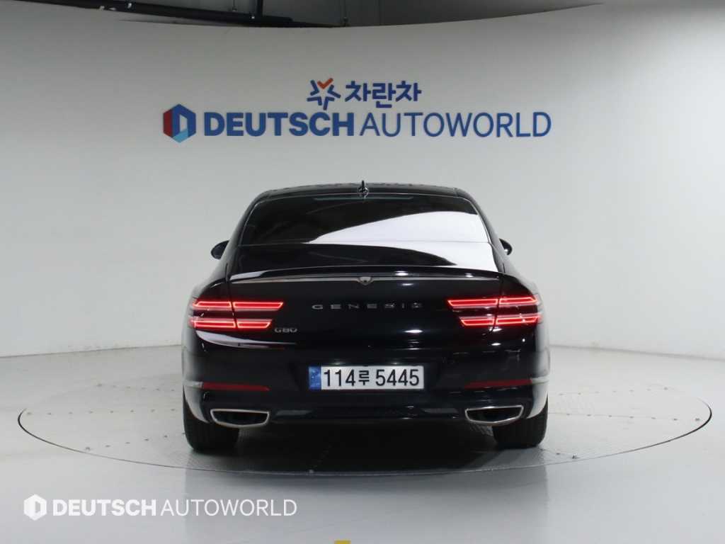 Genesis G80 - Vista 4