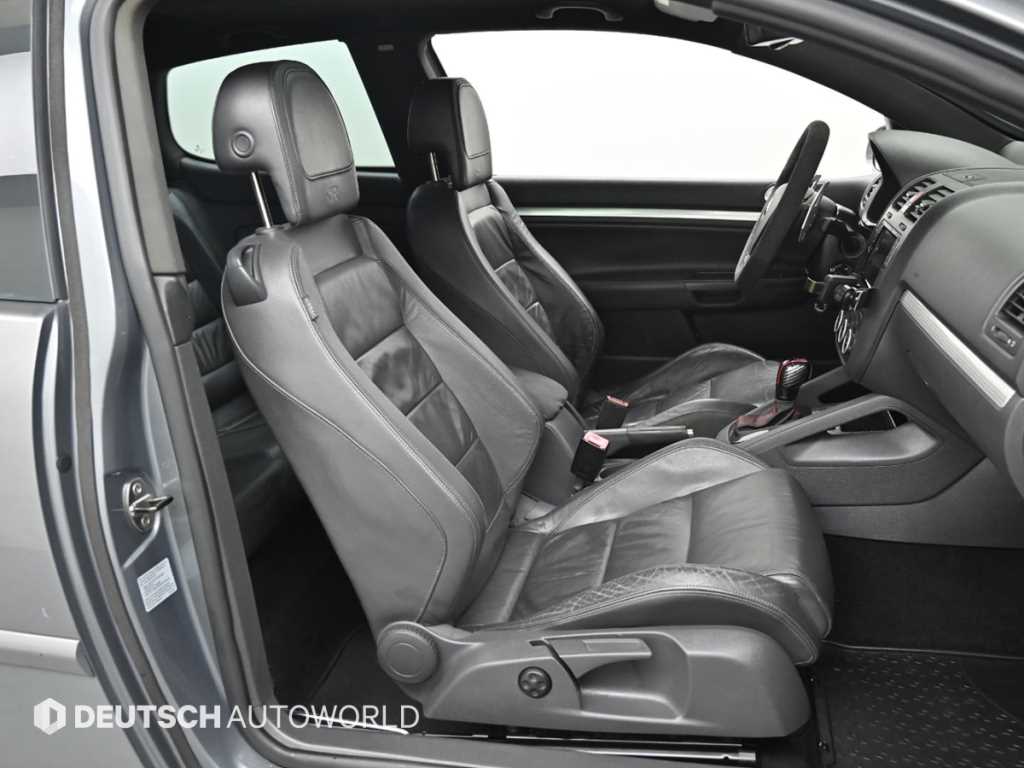 Volkswagen Golf - Vista 10