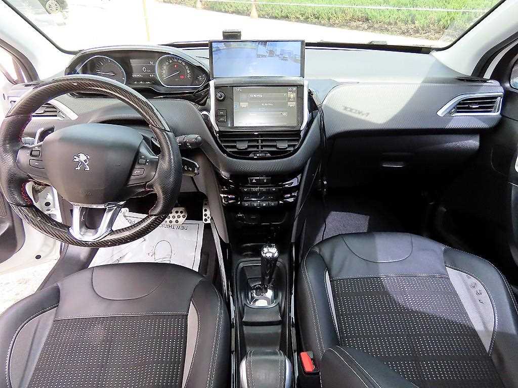 Peugeot 2008 - Vista 7