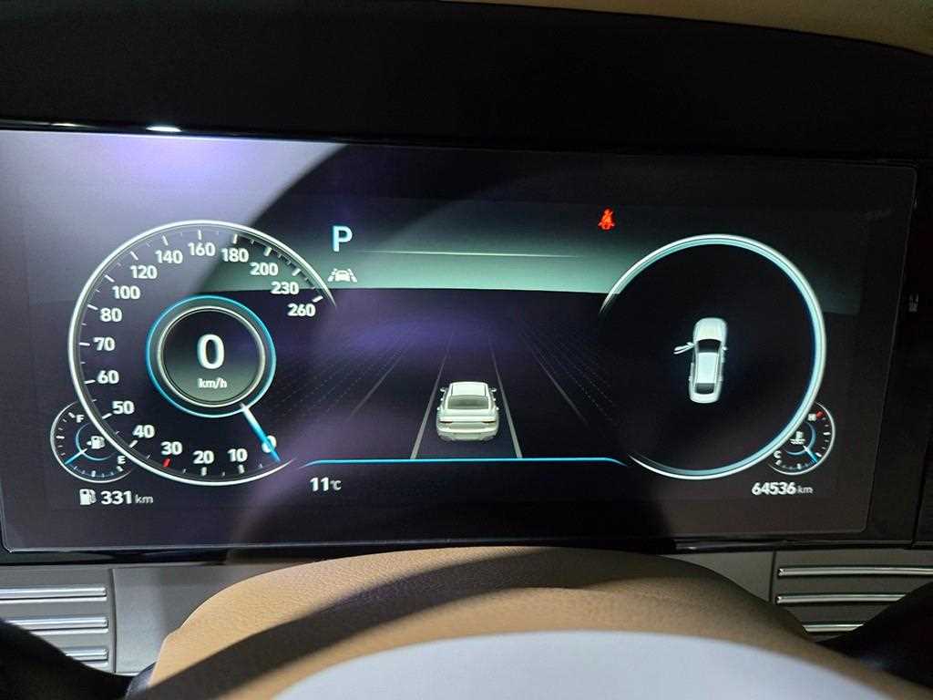 HYUNDAI Grandeur - Vista 10