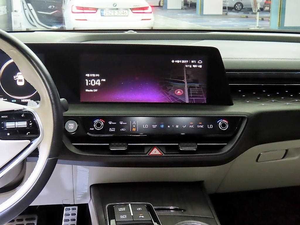 KIA K8 - Vista 11