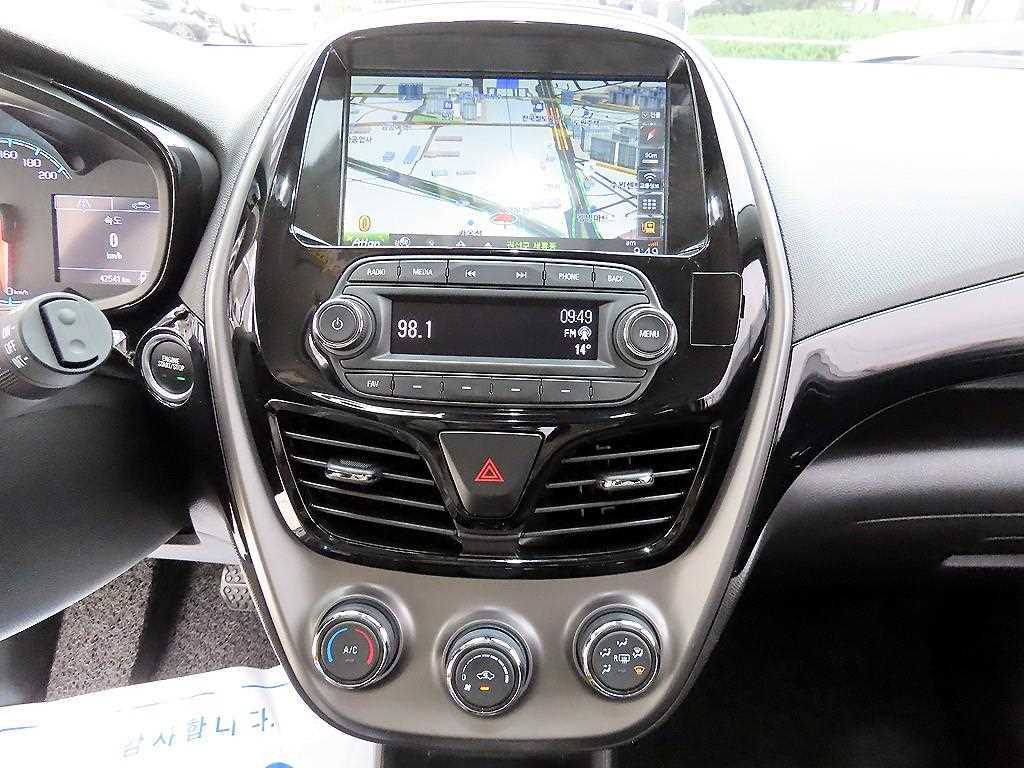 Chevrolet Spark 2019 Blanco - Importación desde Corea - HF Imports Iquique - Foto 14