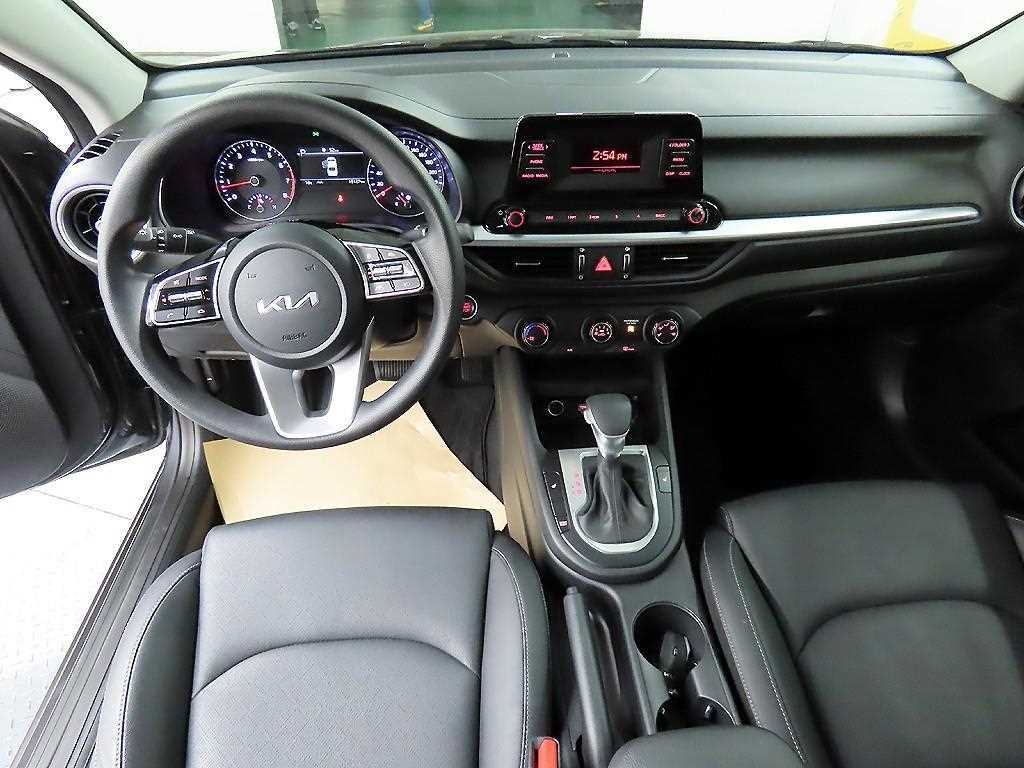 KIA K3 - Vista 7