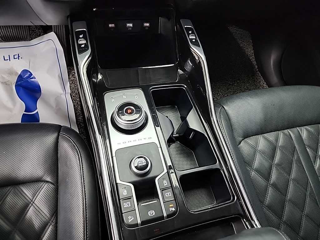 KIA Sorento - Vista 8