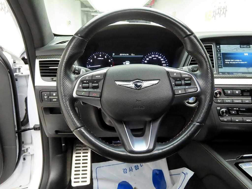 Genesis G80 - Vista 7