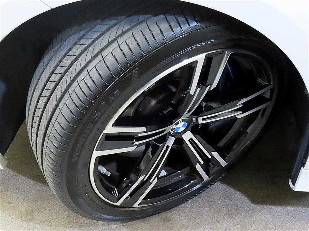 BMW 3 series 2023 Blanco - Importación desde Corea - HF Imports Iquique - Foto 20