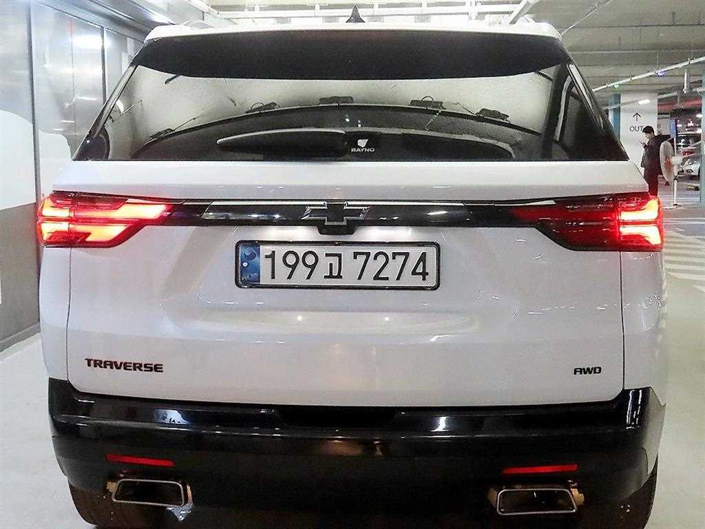 Chevrolet Travers - Vista 5