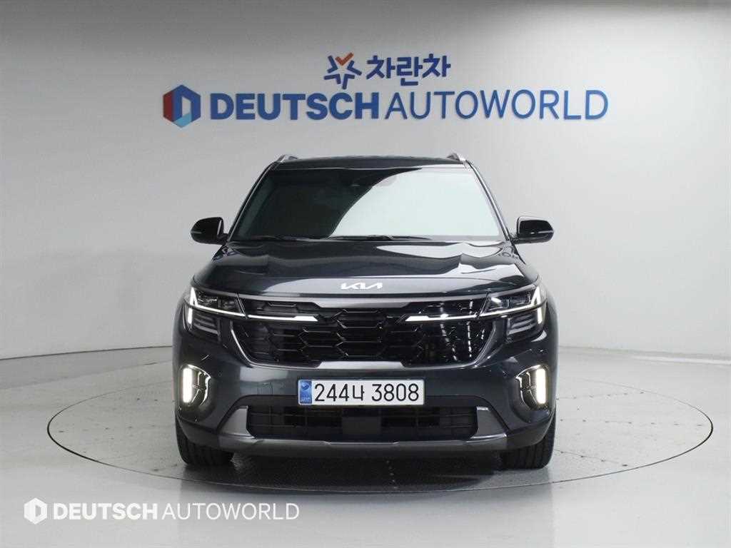KIA Seltos - Vista 3