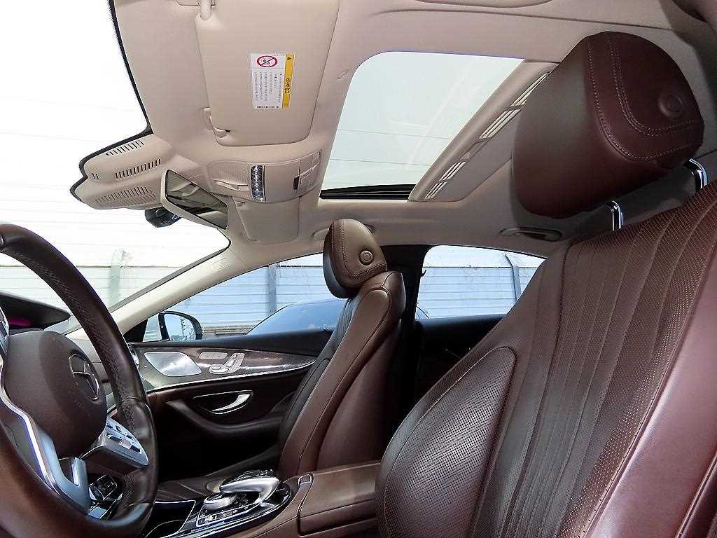 Mercedes Benz CLS Class 2019 Blanco - Importación desde Corea - HF Imports Iquique - Foto 17