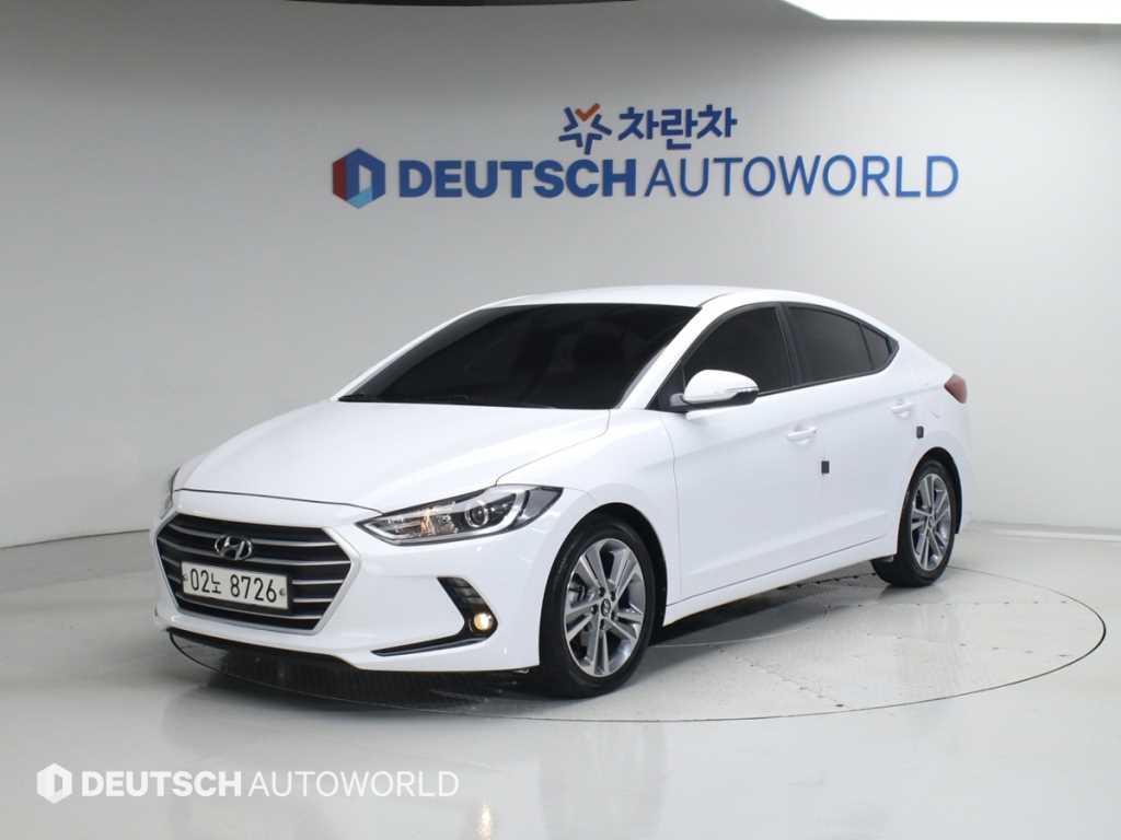 HYUNDAI Avante 2018 Blanco - Importación desde Corea - HF Imports Iquique - Foto 1