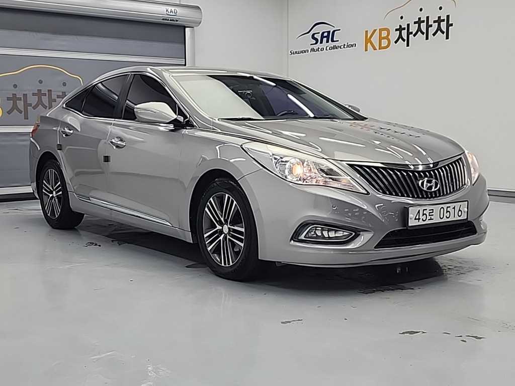 HYUNDAI Grandeur - Vista 4